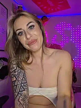 laurenlotus' Webcam Show