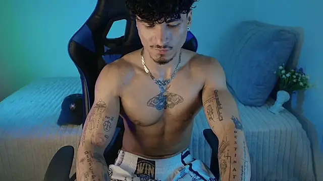 Chat XXX en directo de Thomas_Fit1