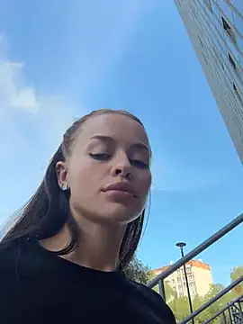 צ'אט XXX בשידור חי של AngelinaTeller
