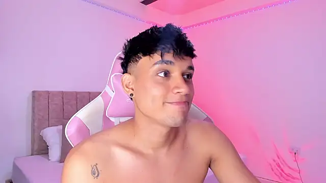 צ'אט XXX בשידור חי של Michael_Jordan_zz