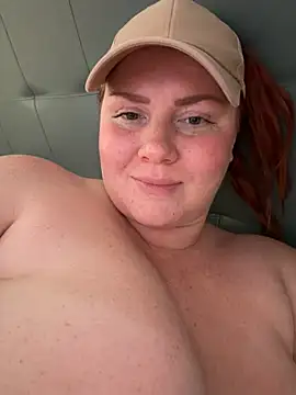 WELLCUM_FIRE's Live XXX Chat