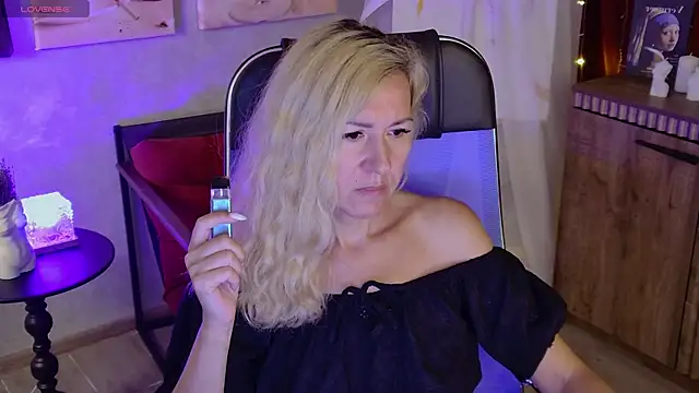 DonnaSmitth's Live XXX Chat