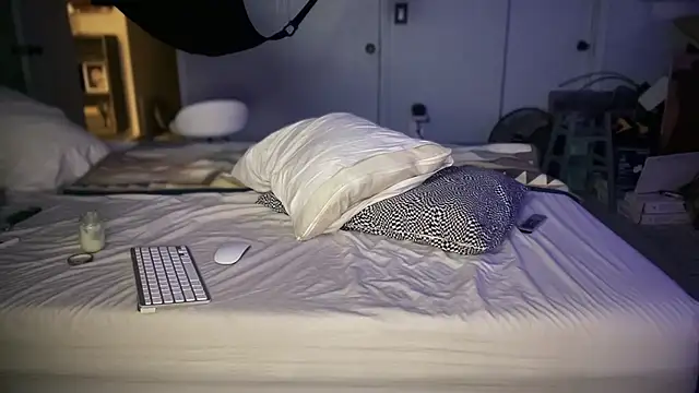 Chat +18 de FitStacheDaddy ao vivo
