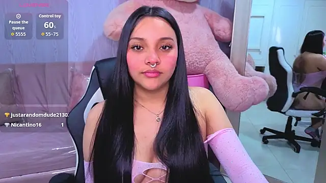 lia_harper_t Live XXX Chat
