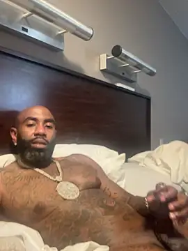 QHefner52 Chat XXX in diretta