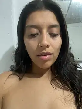 BrittanyDiaz Adlı Modelin Canlı XXX Sohbeti
