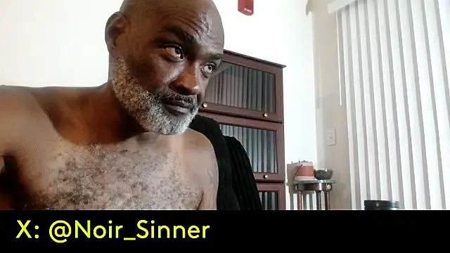 แชท XXX สดของ sinnernoir