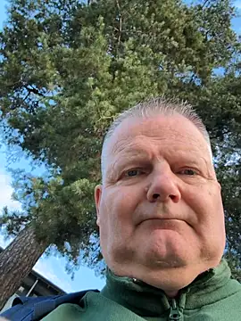 The_Oldbull Chat XXX live