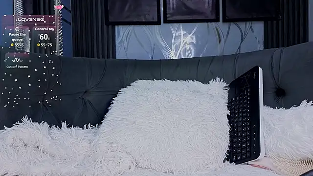 Angel-dragun Adlı Modelin Canlı XXX Sohbeti