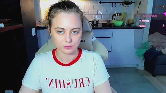 Chat +18 de blonde_kellyy ao vivo