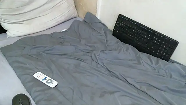 XXX chat uživo modela Rator_2
