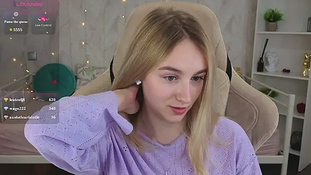 Shy_Polly's Live XXX Chat
