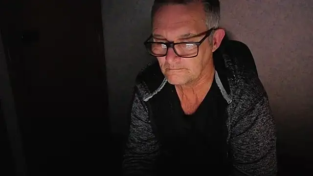 Chatroom XXX en direct de daddy_man