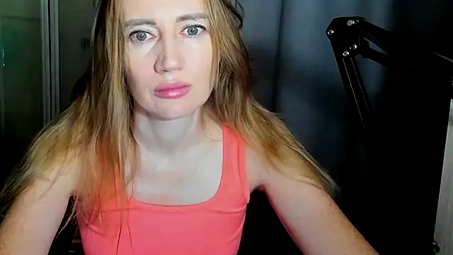 JessFoxxx – Live XXX-chat