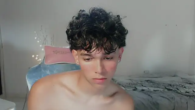 Czat XXX na żywo – FUNNY_DICK_