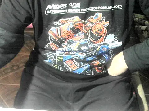 XXX chat uživo modela OreCam