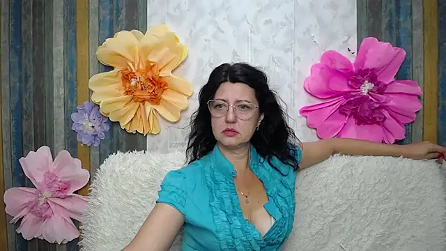 Chat +18 de RoseHille ao vivo
