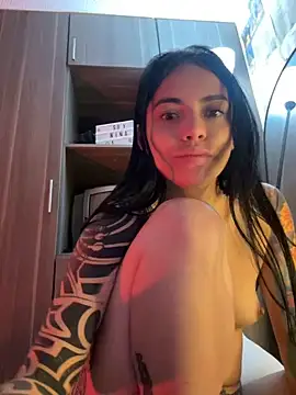 Chat XXX en directo de i_am_nina_