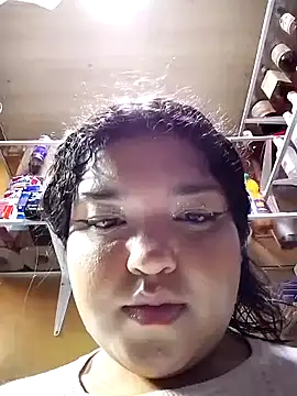 panquevis_22's Live XXX Chat