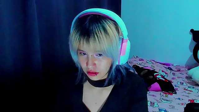 Akane-Mou Chat XXX in diretta