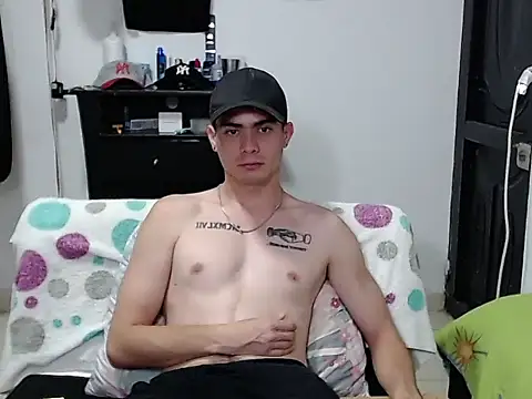 Zac_Efront: онлайн-секс-чат