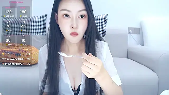 anan_882 XXX чат на живо