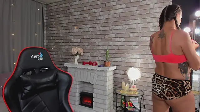 Živý XXX chat SarahCoksss