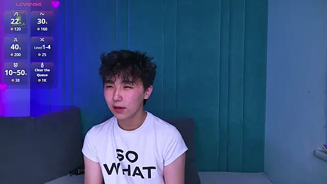 Онлайн чат XXX HeejinWang