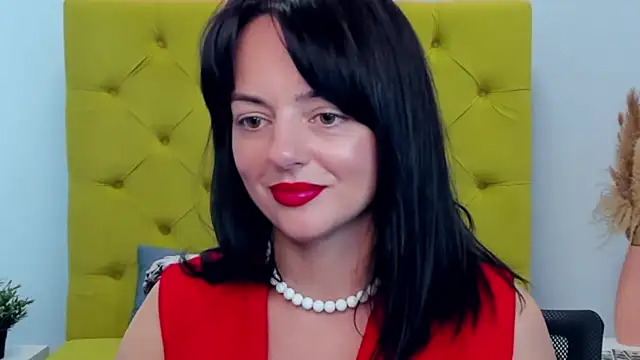 Chat XXX ao vivo de BellaRowan