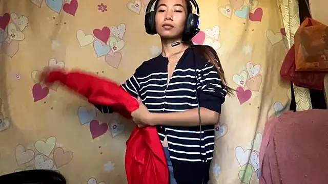 PiaSwida 现场XXX聊天
