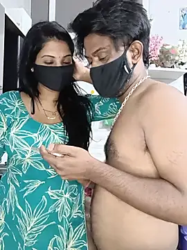 Kaur_Simran_01 élő XXX-chatje