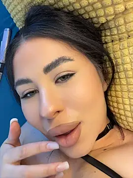 DaianaKimberly Chat XXX in diretta