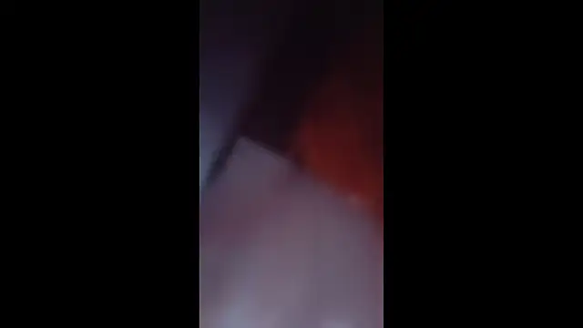 הופעת וובקאם של Bi_curious86