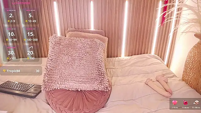 Christine_Wildn Live XXX chat