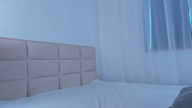 KellyBurrus Chat XXX live