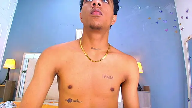 _Thiago12 Live XXX Chat