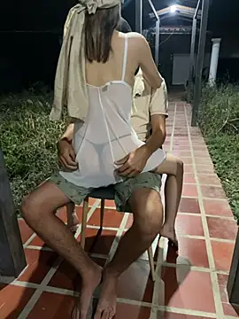 Chat XXX ao vivo de Clhoehot