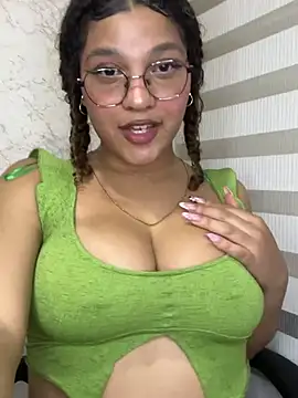 KendyLove_ Chat XXX in diretta