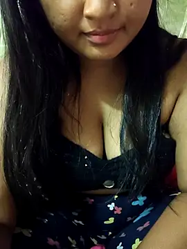 แชท XXX สดของ Tridha_2