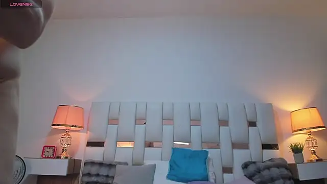 Zeus_damian21 Adlı Modelin Canlı XXX Sohbeti