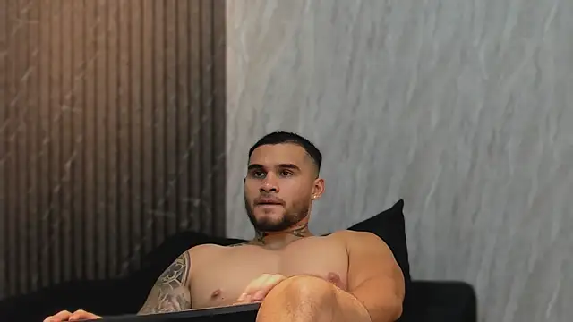 Chat +18 de thesituationsj ao vivo