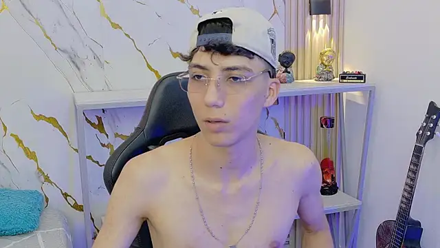 Nikolay_Gregori's Live XXX Chat