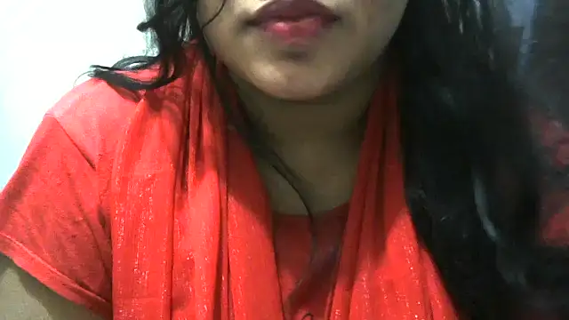 sonia2222's Live XXX Chat