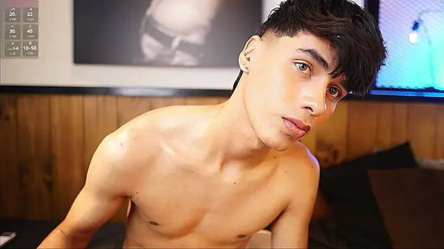 andrewortix – Naživo XXX chat