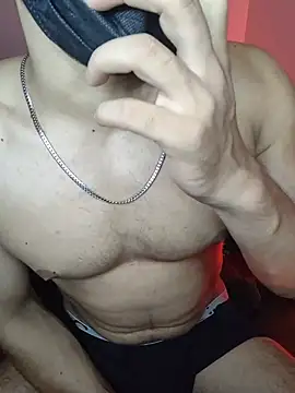 roxiii_ Adlı Modelin Canlı XXX Sohbeti