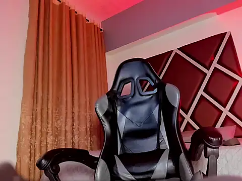 Chat +18 de Axel_Royce ao vivo