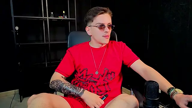 FelixStarkk Chat XXX live