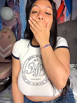 Chat +18 de Im_Little ao vivo