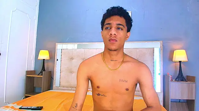 _Thiago12 লাইভ XXX চ্যাট
