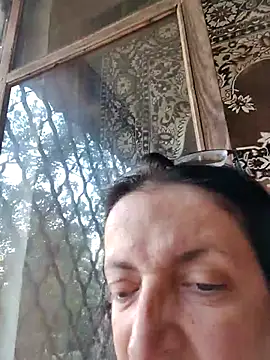Ulyana396 Chat XXX in diretta